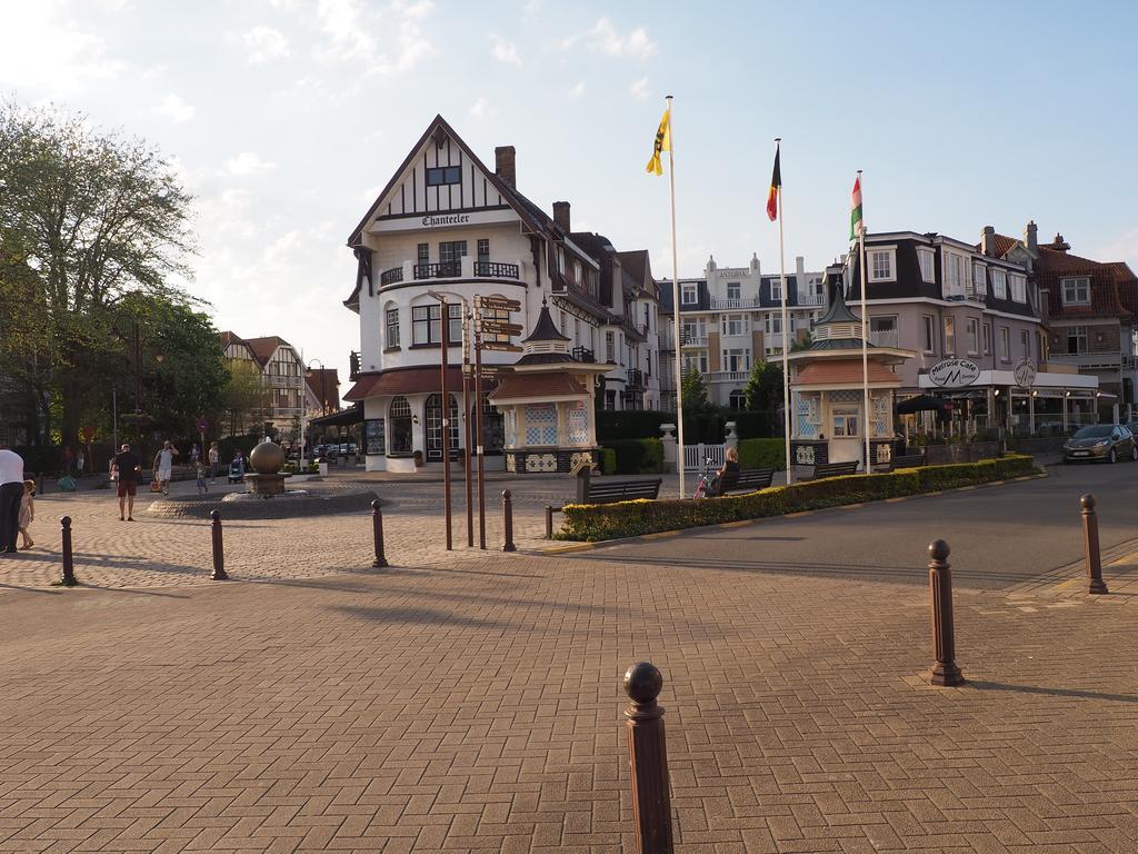 Appartement Sur La Digue - De Haan - Le Coq - Silver Beach D2 Exteriör bild