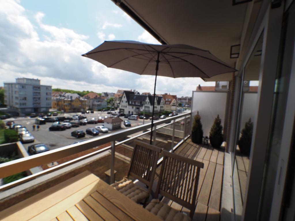 Appartement Sur La Digue - De Haan - Le Coq - Silver Beach D2 Exteriör bild
