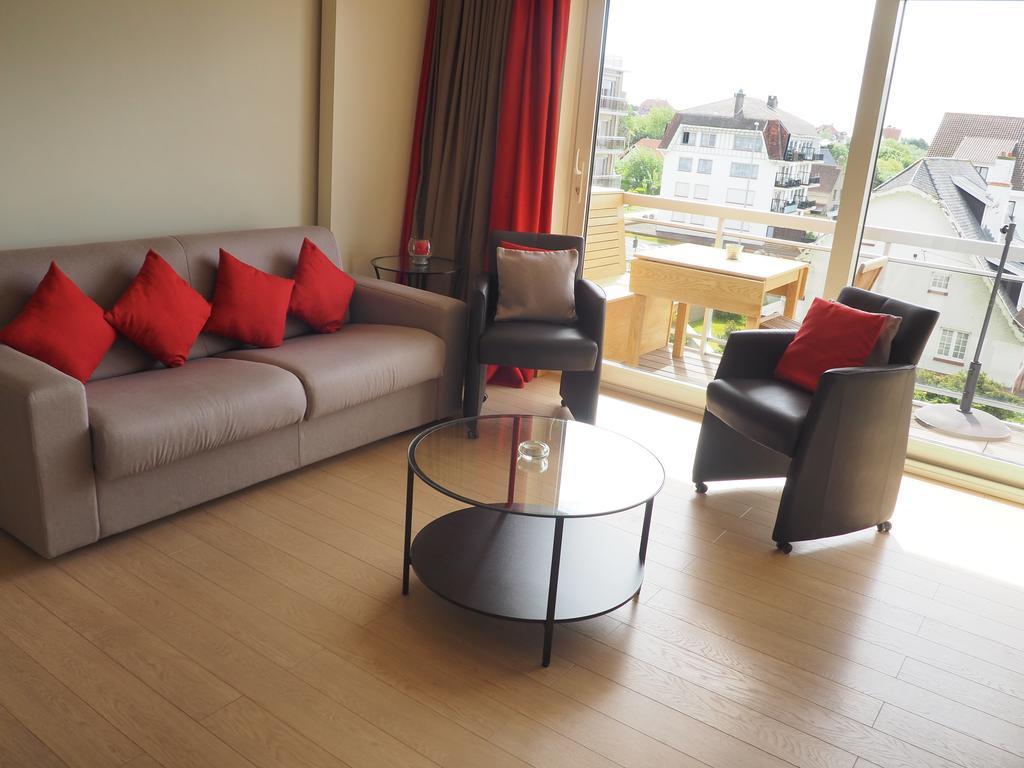 Appartement Sur La Digue - De Haan - Le Coq - Silver Beach D2 Exteriör bild
