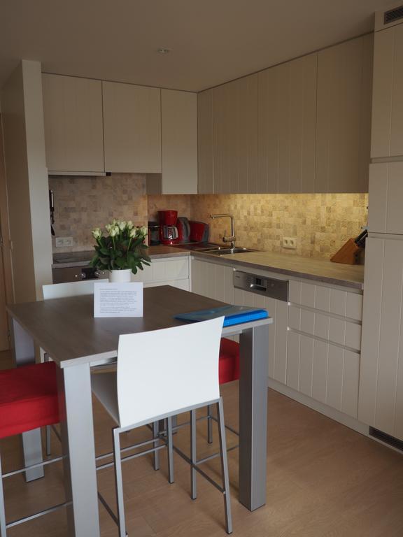 Appartement Sur La Digue - De Haan - Le Coq - Silver Beach D2 Exteriör bild